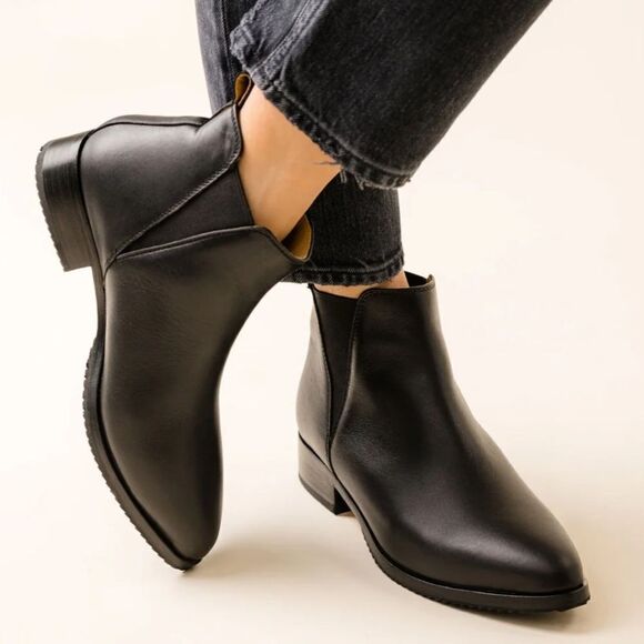 Nisolo Eva Everyday Chelsea Boot 9.5 - Picture 7 of 8